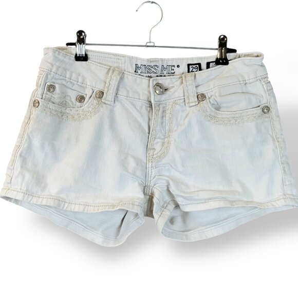 Miss Me Irene Shorts Womens Sz 29 White Embroidered Low Rise Flap Pocket Denim - Picture 1 of 15